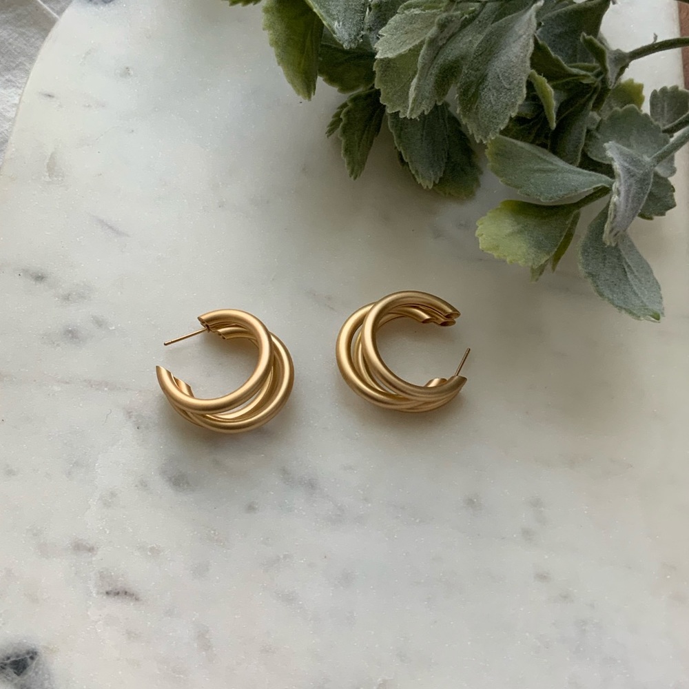 The Wendy - Triple Hoop Hollow Matte Hoops - Picture 6 of 6